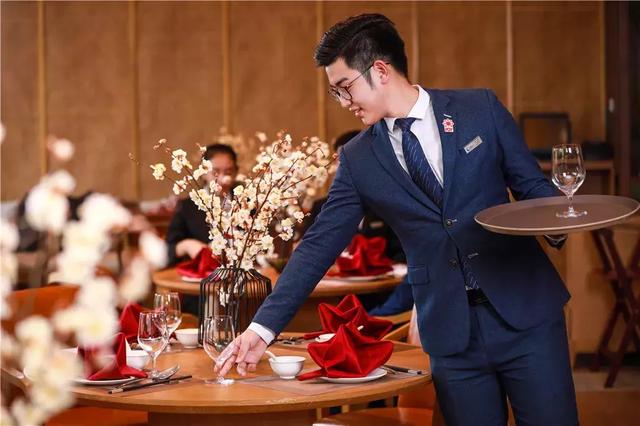 三亚中瑞专业指南——从学习到就业，让你完美蜕变的酒店管理专业